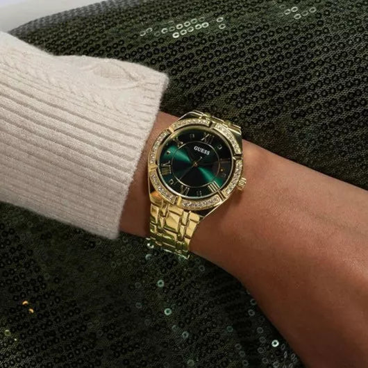 Montre Femme Guess Cosmo GW0033L8 bracelet acier doré cadran vert