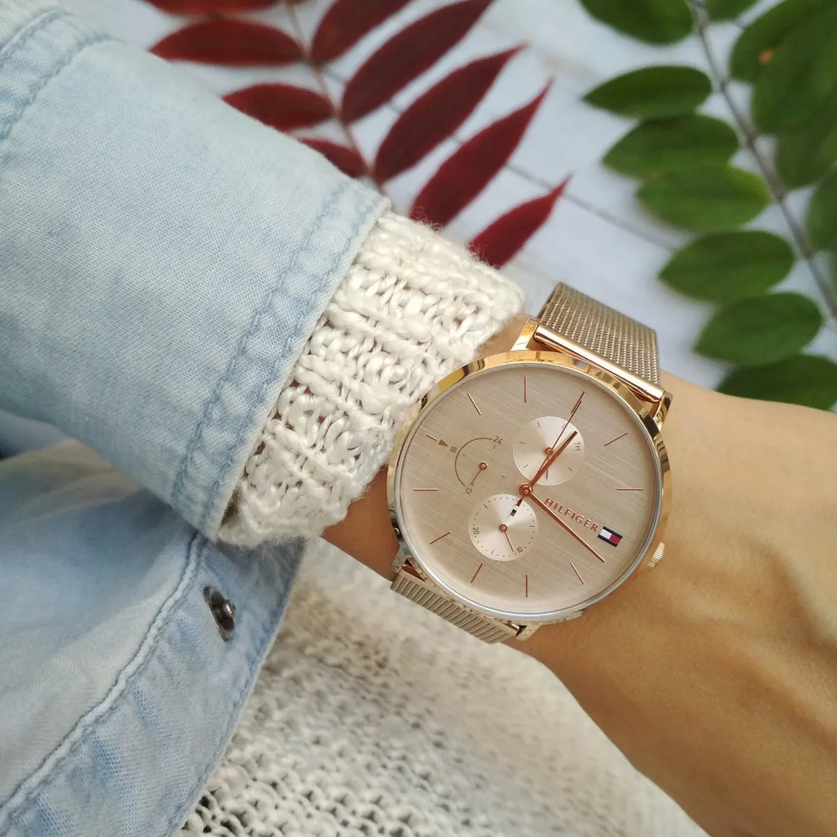 Tommy Hilfiger Jenna Quartz Cadran en or rose Montre-bracelet en maille d'or rose 1781944
